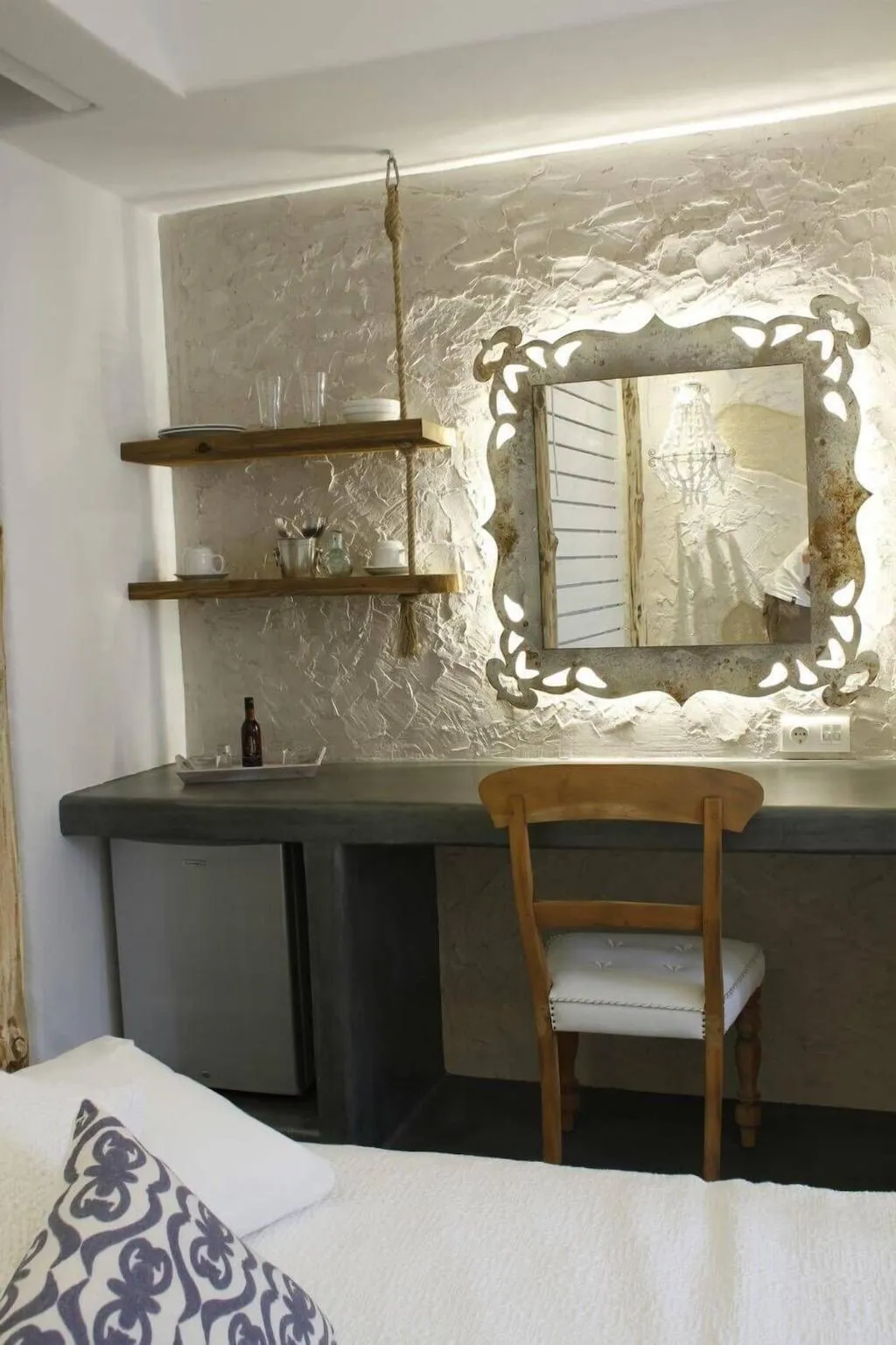 Room, Makris Beach Hotel, Santorini