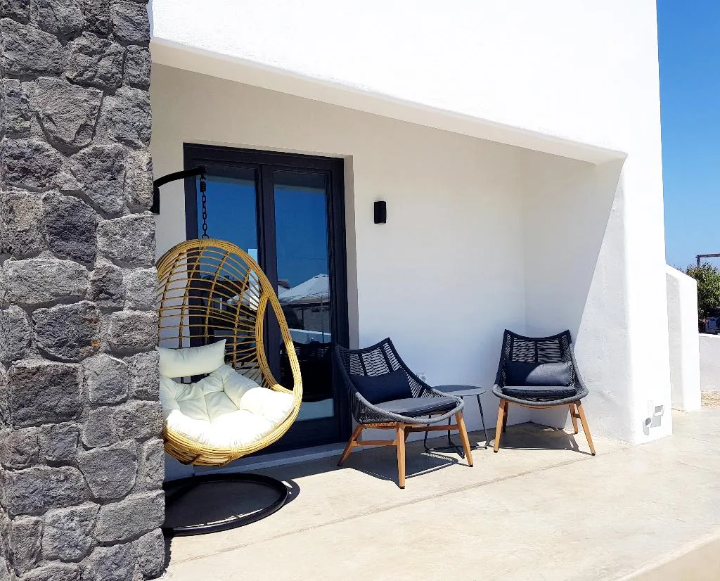 APARTMENT SEA VIEW Room, MyLithos Suites, Santorini