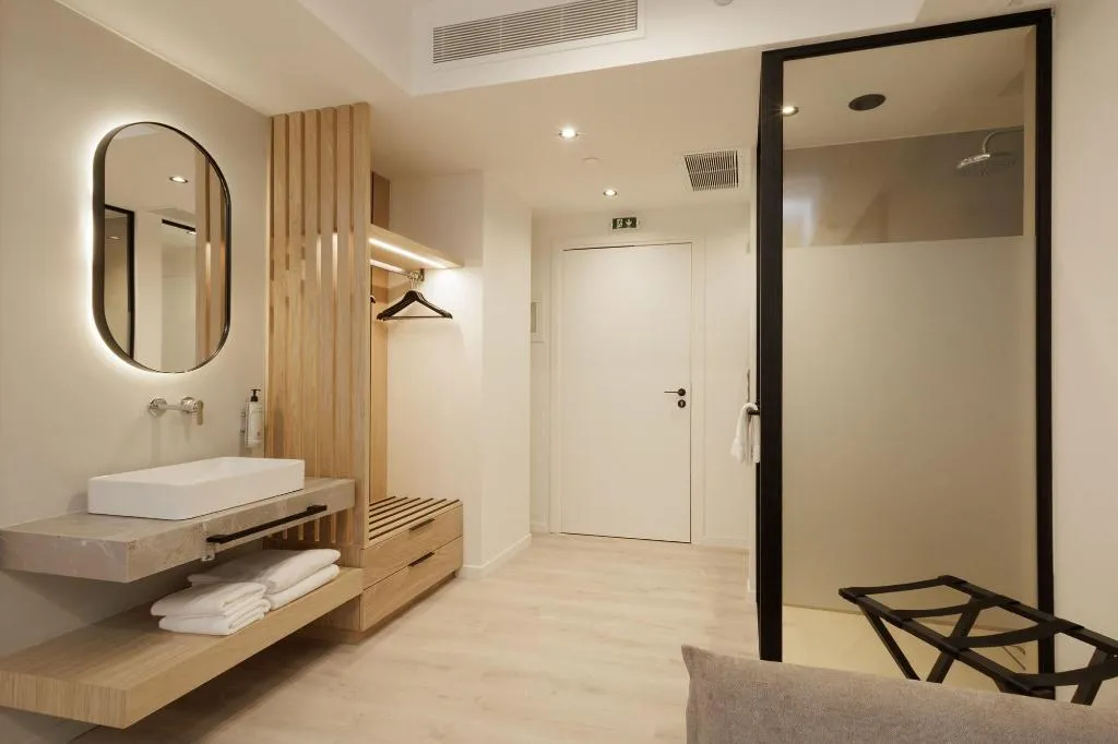 TWIN STANDARD Room, Hilton Garden Inn Athens Syggrou Avenue, Athens