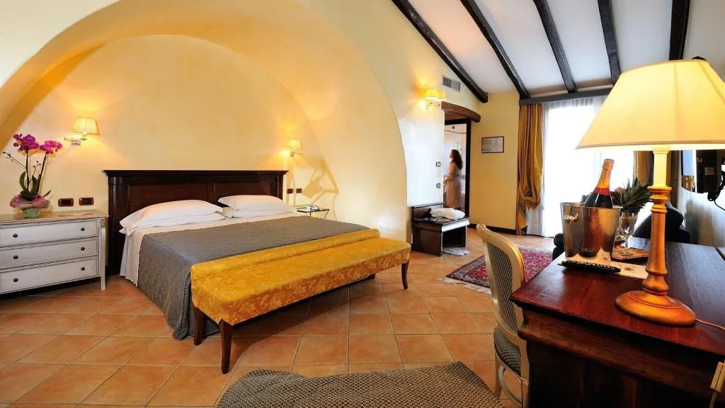 Room, Arbatasar, Cagliari