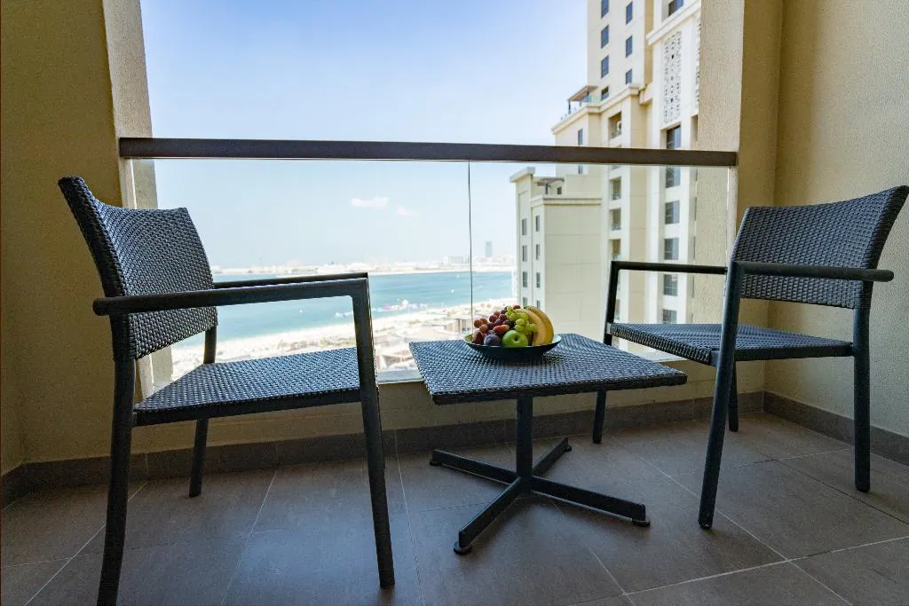 TWIN SEA VIEW Room, Amwaj Rotana-Jumeirah Beach, Dubai