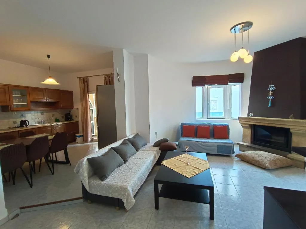 QUADRUPLE DELUXE ONE BEDROOM Room, Albatross Apartments, Crete