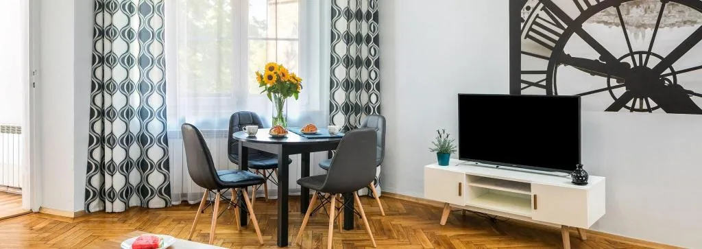 STUDIO DELUXE WITH VIEWS Room, Old Town Residence BIS, Krakow