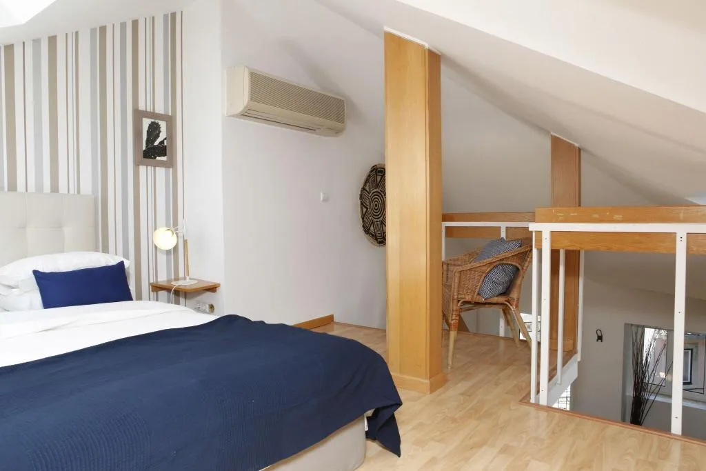 Room, Flores Guest House, Lisbon
