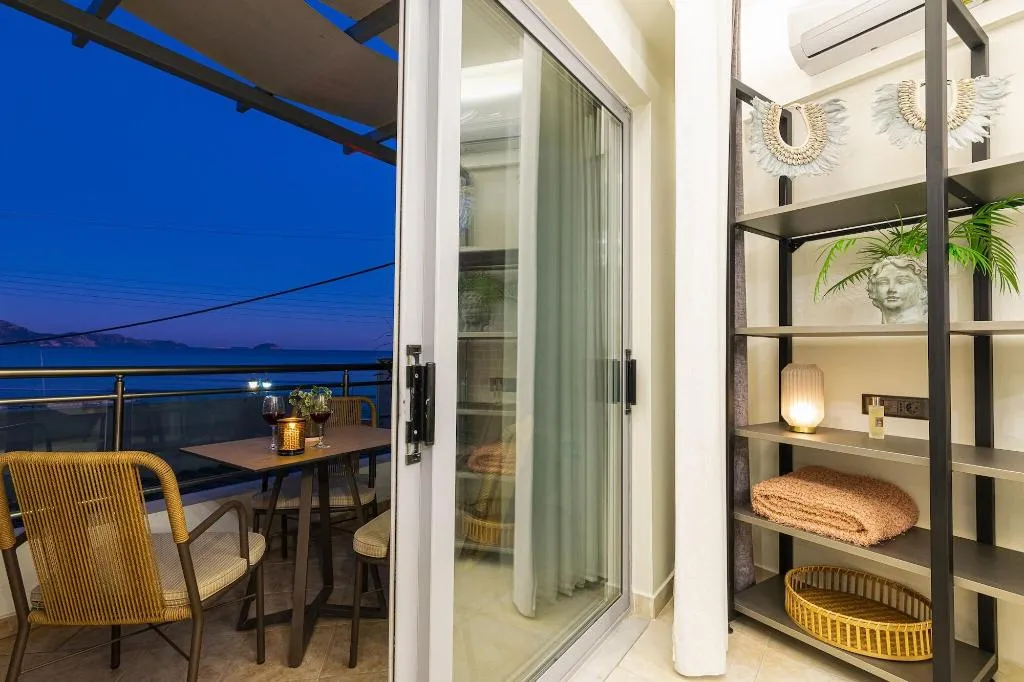 Room, Mouria Studios & Apartments, Zante