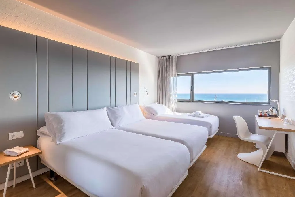 Double or Twin DELUXE PREMIUM Room, Occidental Atenea Mar, Barcelona
