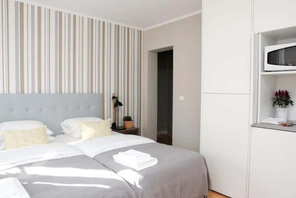 Room, Flores Guest House, Lisbon