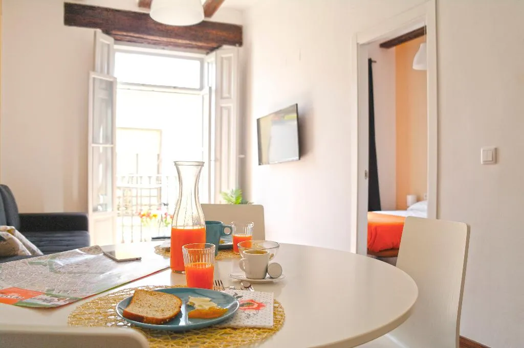 APARTMENT CAPACITY 2 TWO BEDROOMS Room, Uptown Apartments, Valencia