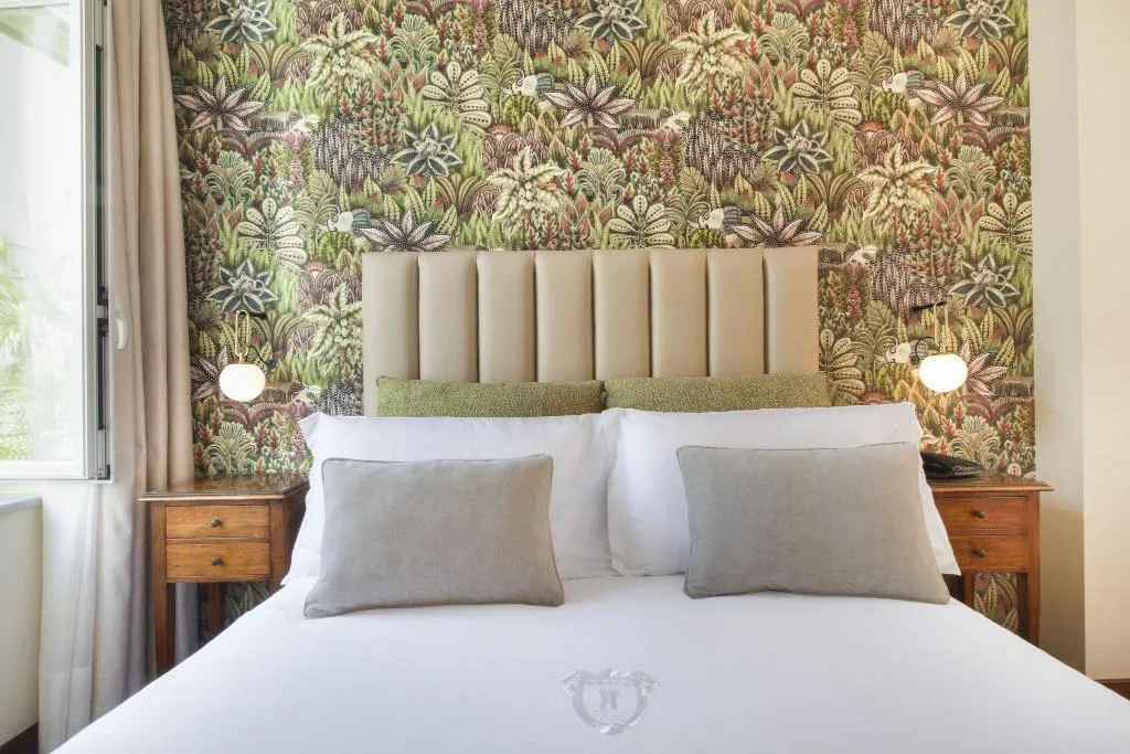 JUNIOR SUITE WITH JACUZZI Room, Relais Villa Savarese, Naples