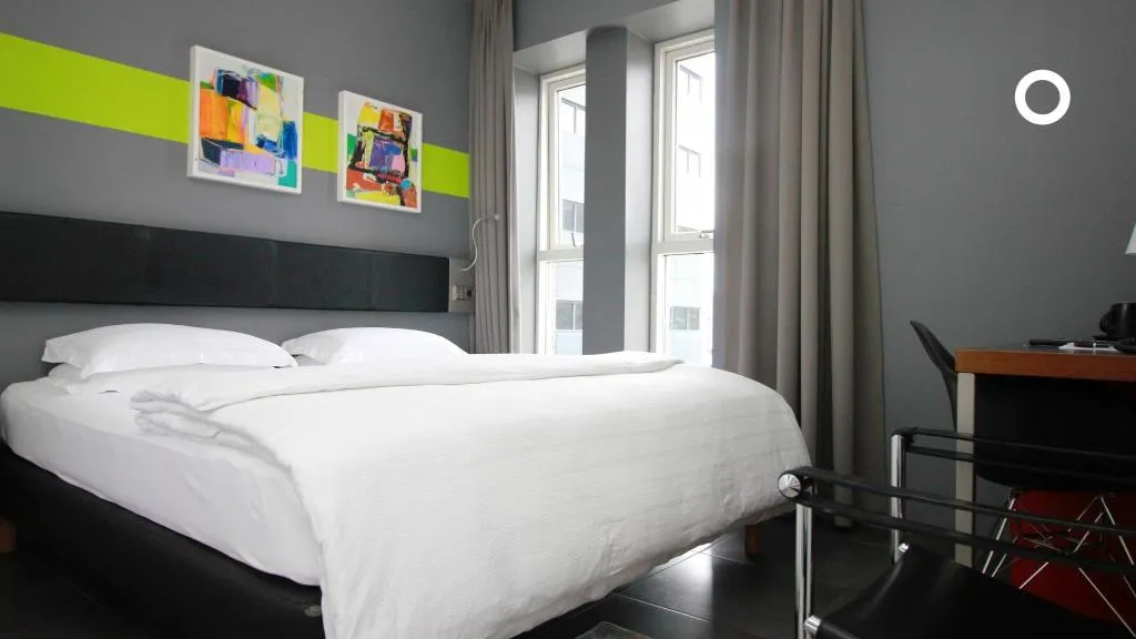 DOUBLE DELUXE KING BED Room, Center Hotels Arnarhvoll, Reykjavik