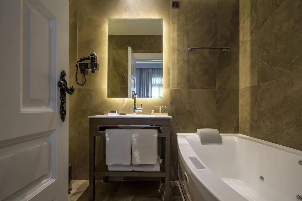 Room, 3Sixty Hotel & Suites, Kalamata