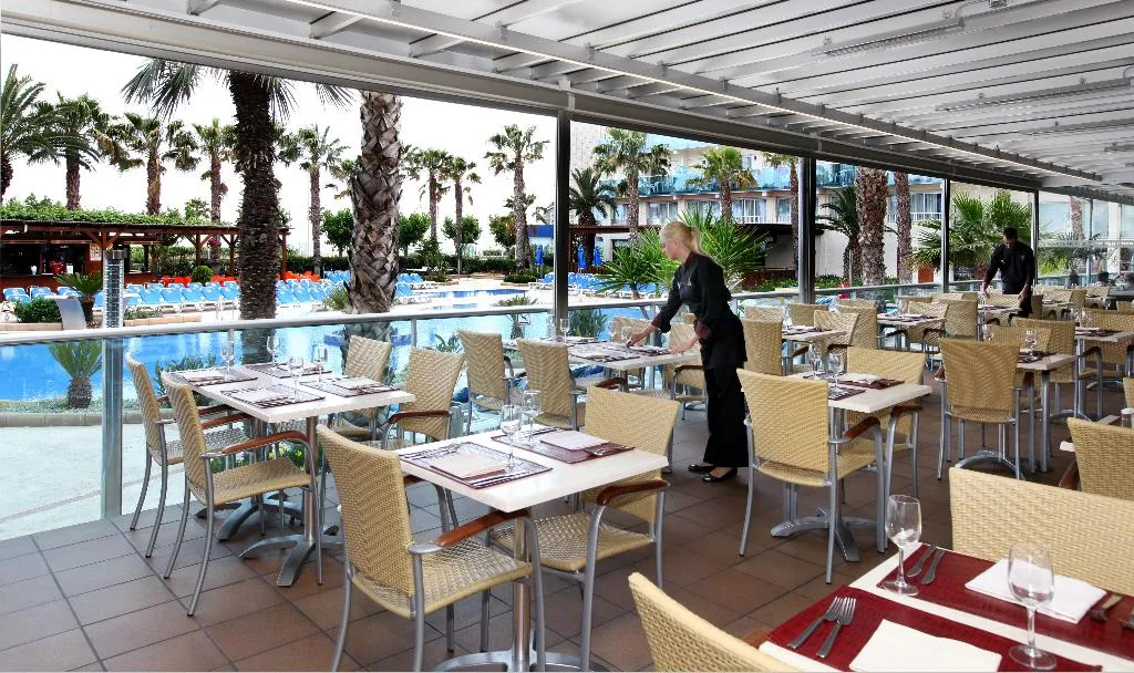Restaurant, Golden Taurus Aquapark Resort, Costa Brava