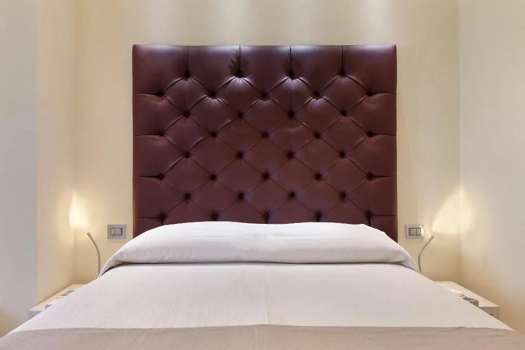 DOUBLE DELUXE KING BED Room, Palazzo Tritone, Naples