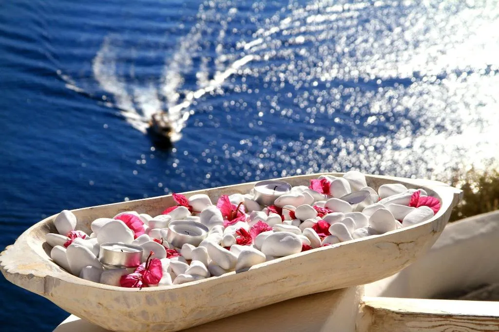 Sports and Entertainment, Oia Mare Villas, Santorini