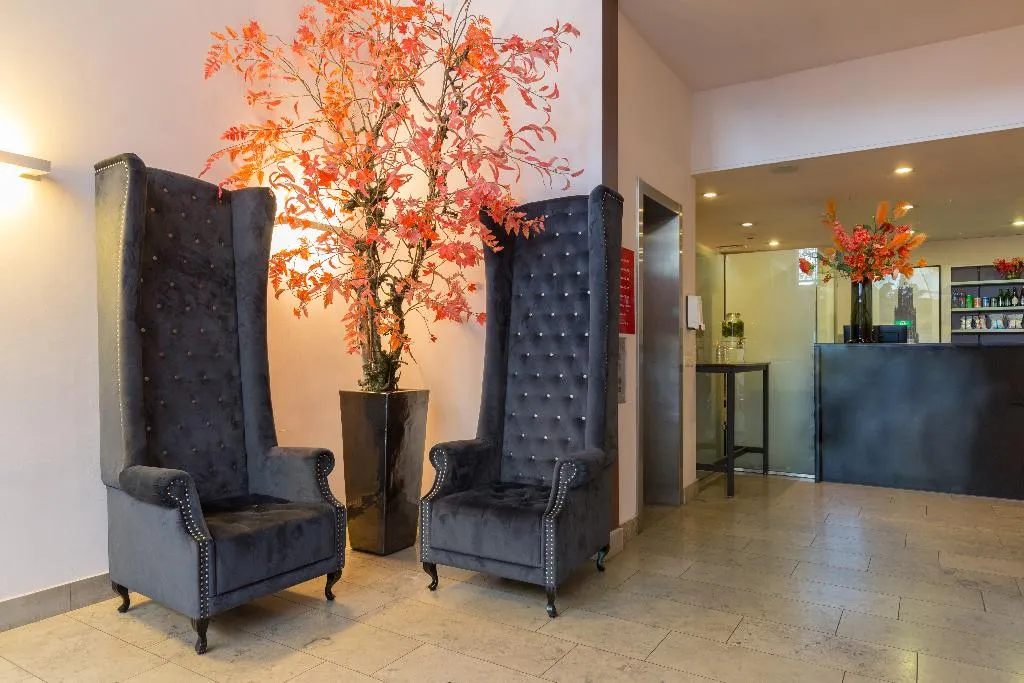 Lobby, Leonardo Hotel Utrecht City Center, Amsterdam
