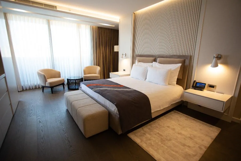SUITE KING SIZE BED Room, EN Hotel Boutique Izmir, Izmir