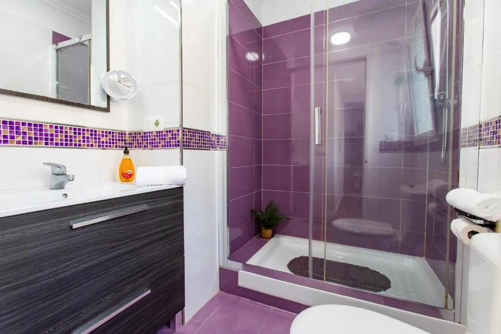 APARTMENT OCEAN VIEW TWO BEDROOMS Room, Boutique Rooms Playa Burriana, Costa Del Sol