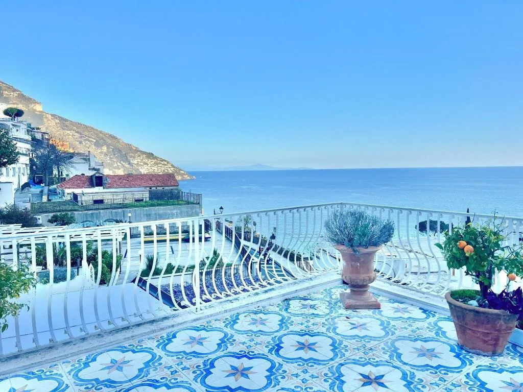 General view, Hotel Villa Delle Palme, Naples