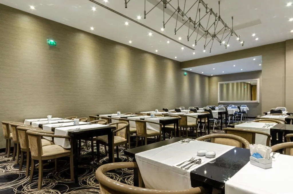 Restaurant, Olissippo Marques De Sa, Lisbon