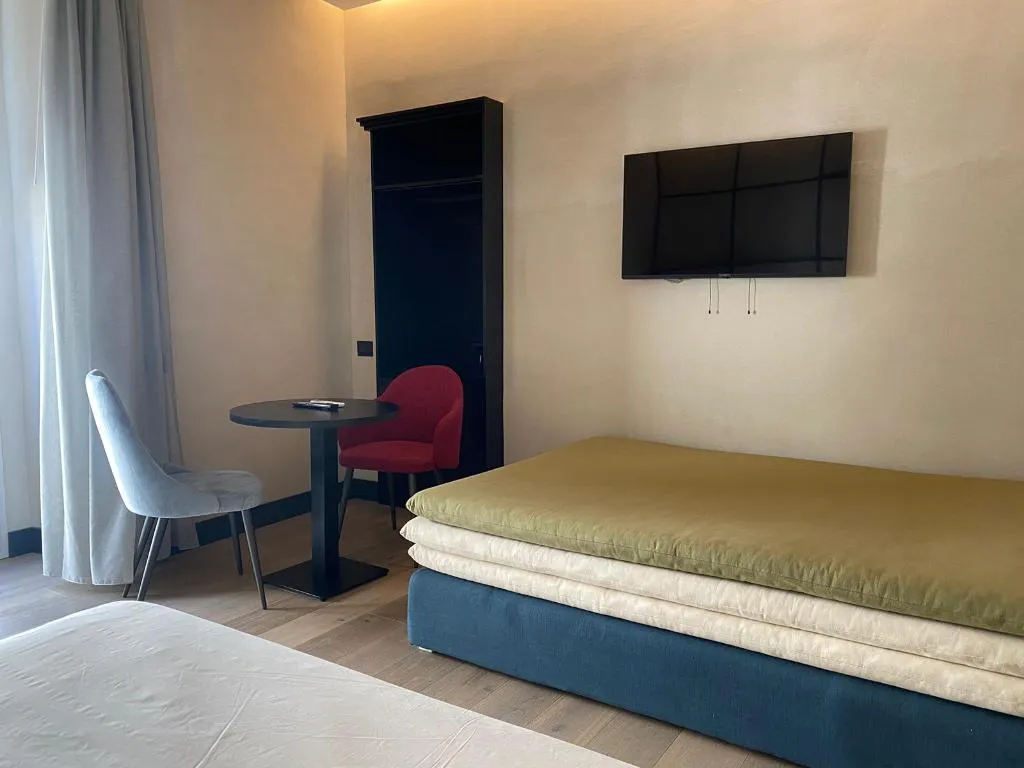 QUADRUPLE CAPACITY 4 Room, Casa Pacifico Napoli, Naples
