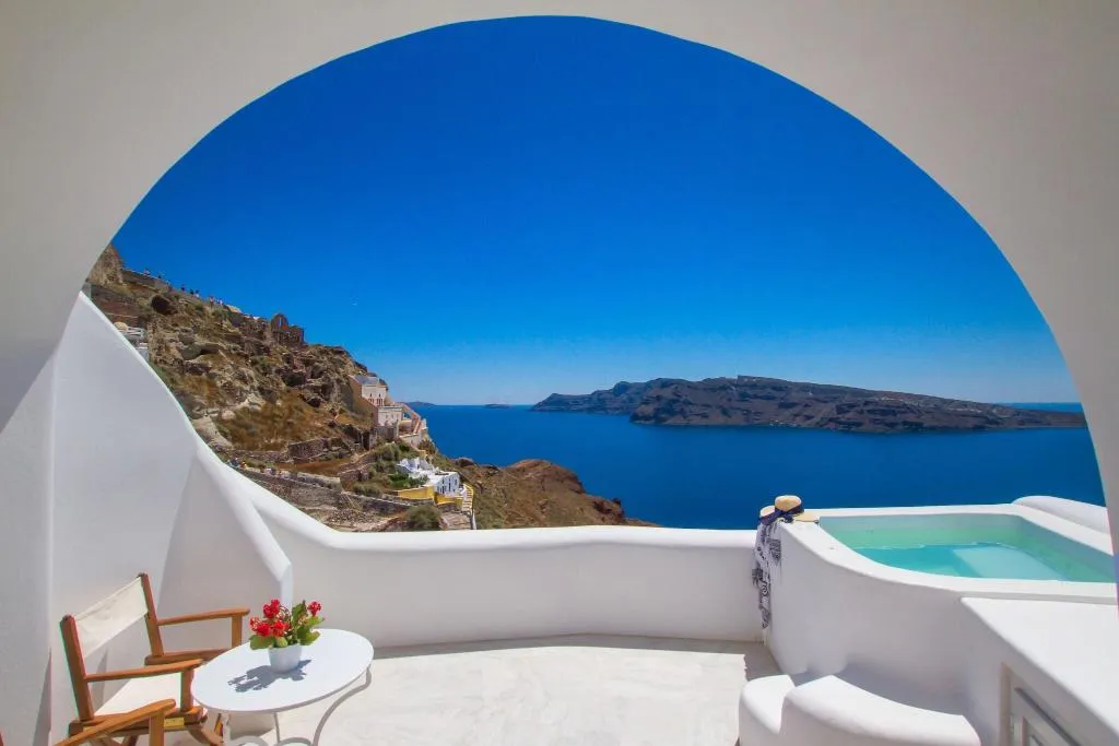 CAVE SEA VIEW HONEYMOON Room, Oia Mare Villas, Santorini