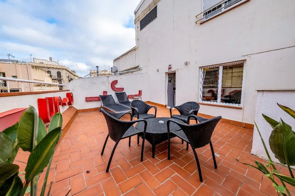 APARTMENT PENTHOUSE Room, Ainb Barcelona Sants Apartments, Barcelona