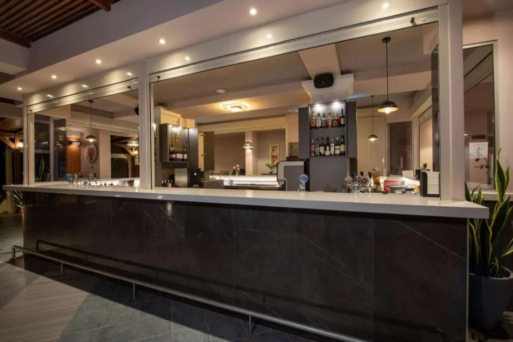 Bar, Hydramis Palace Beach Resort, Crete