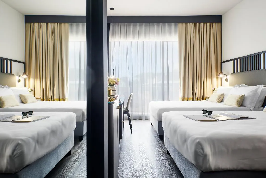 DOUBLE TWO DOUBLE BEDS Room, Villa Pamphili, Rome