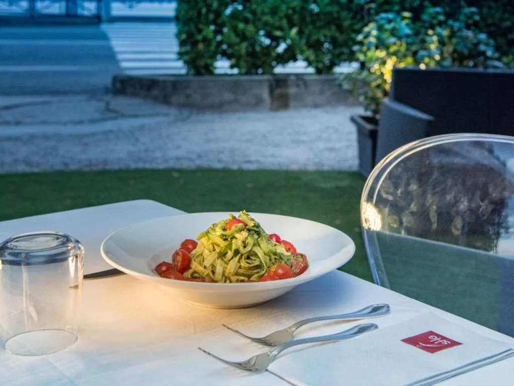 Restaurant, Hotel Villa Carlotta, Milan