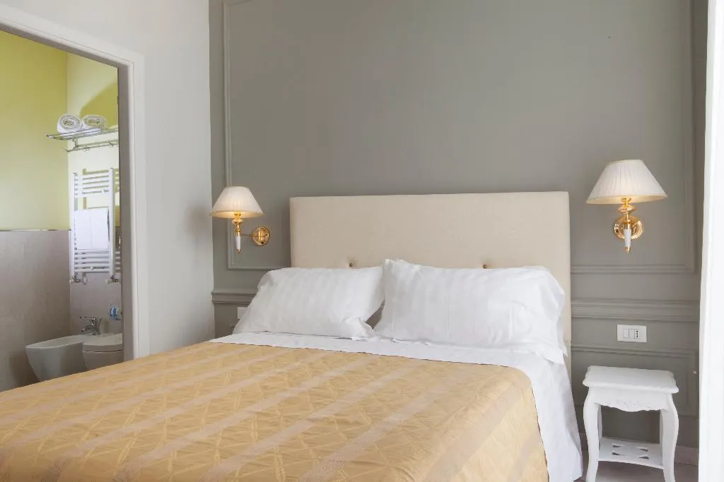 DOUBLE SINGLE USE CLASSIC Room, Ruins B&B, Naples