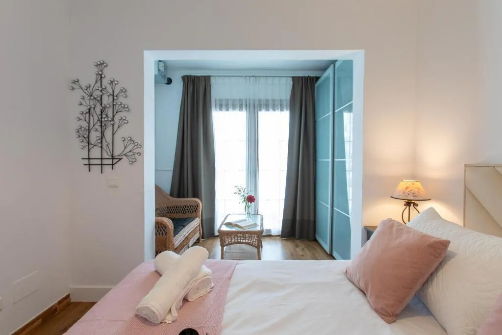 APARTMENT OCEAN VIEW TWO BEDROOMS Room, Boutique Rooms Playa Burriana, Costa Del Sol