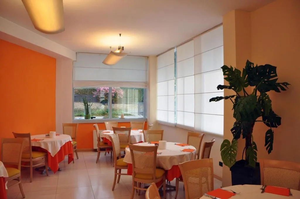 Restaurant, B&B HOTEL Bergamo Executive, Milan