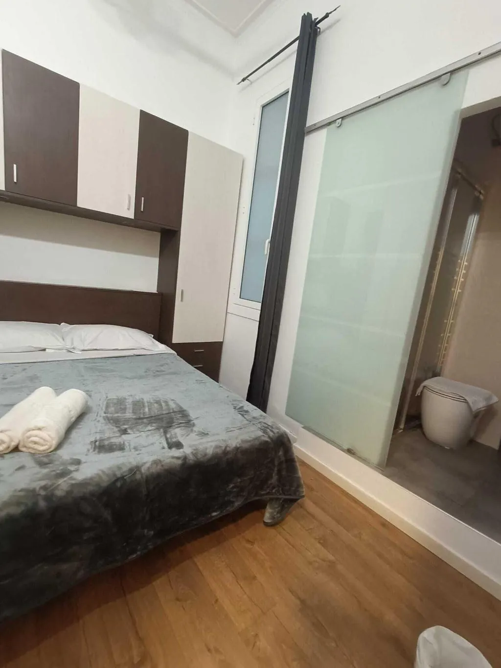 Room, Break BCN - Hostal & Coffeebar, Barcelona