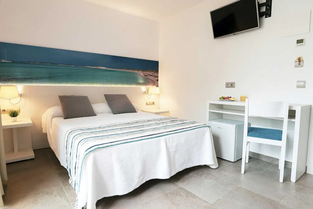 DOUBLE SINGLE USE STANDARD Room, Hotel Rosales Formentera, Ibiza