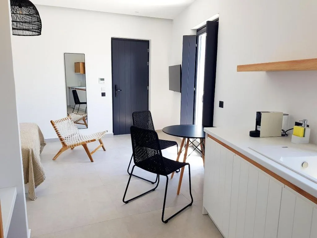 Room, MyLithos Suites, Santorini