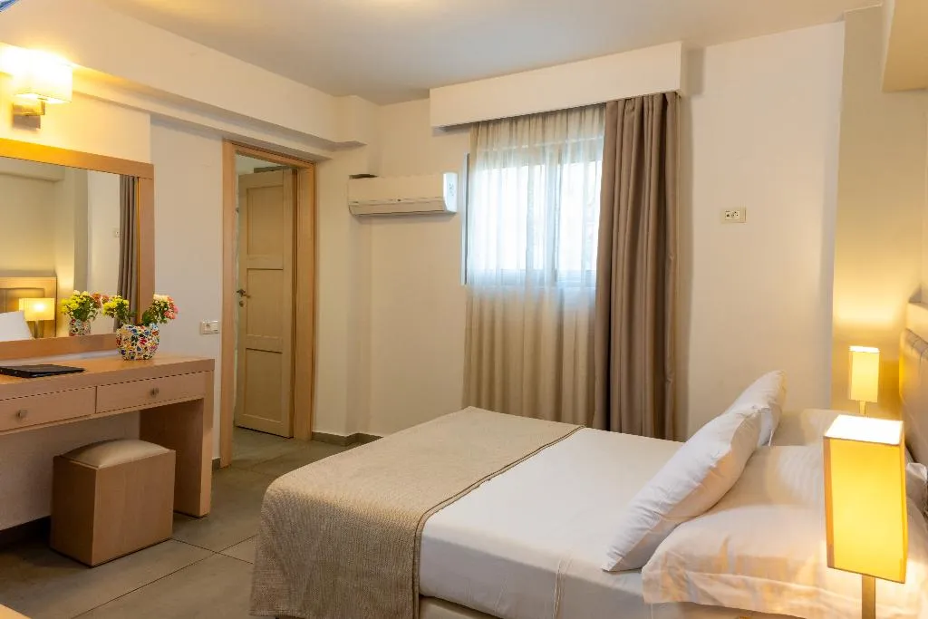 SUITE TWO BEDROOMS Room, Miramare Resort & Spa, Crete