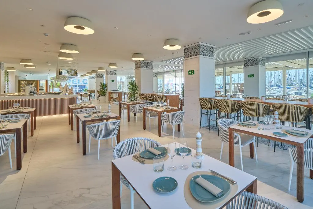 Restaurant, Hotel Marina Badalona, Barcelona