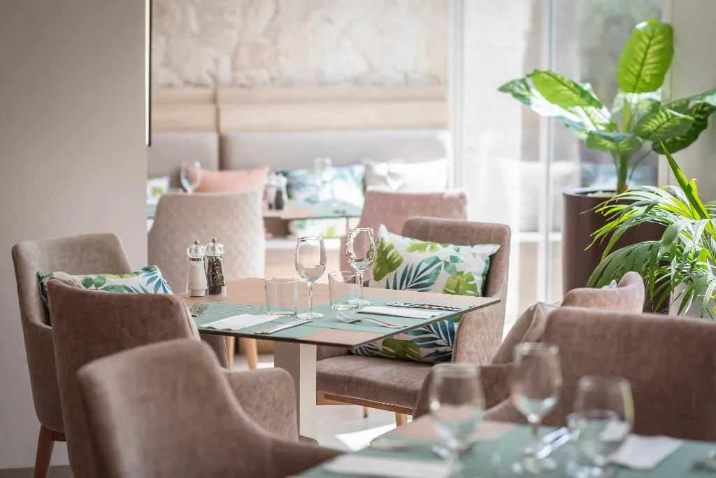 Restaurant, Valentin Grand Park Suite Hotel, Majorca