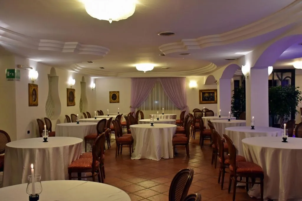Restaurant, Hotel Joy, Naples