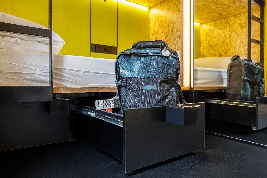 Bed in dormitory CAPACITY 6 Room, Bastardo Hostel, Madrid