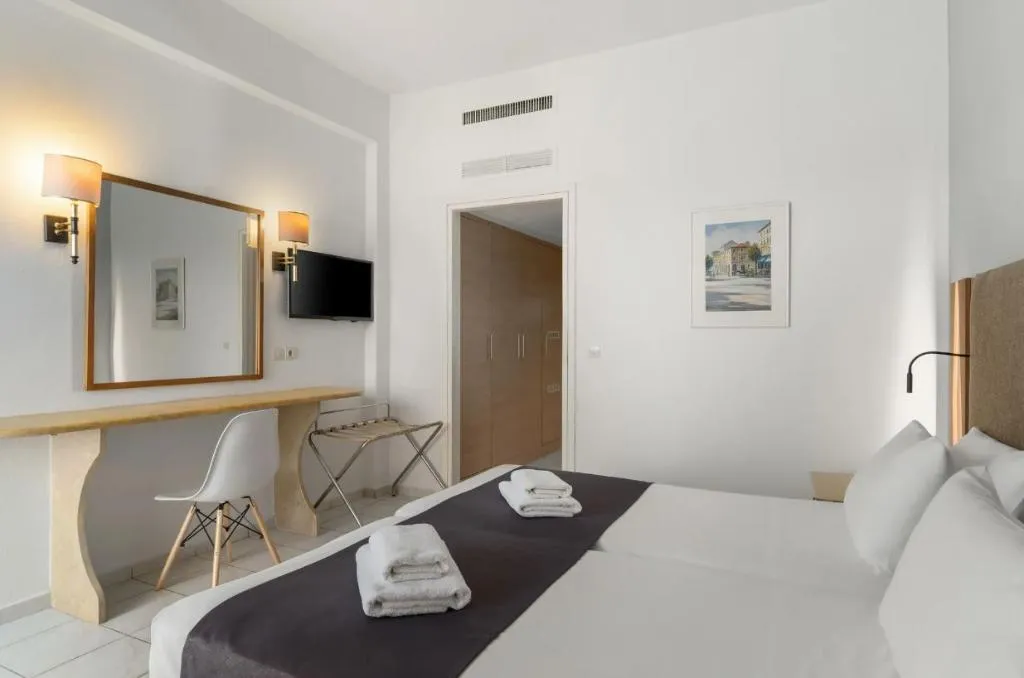 Double or Twin SUPERIOR SEA VIEW Room, Palmariva Beach Hotel, Athens