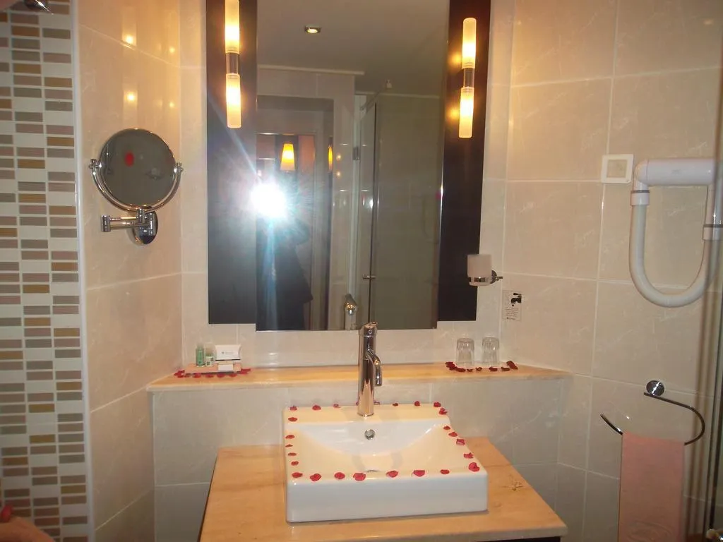 Room, Hotel Aziza Thalasso & Golf, Tunisia