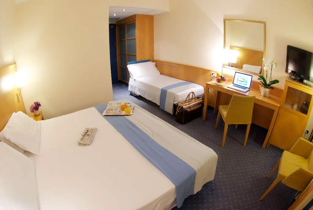Room, B&B HOTEL Bergamo Executive, Milan