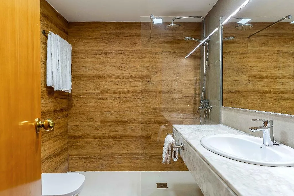 APARTMENT CAPACITY 2 Room, Aparthotel Bertran, Barcelona