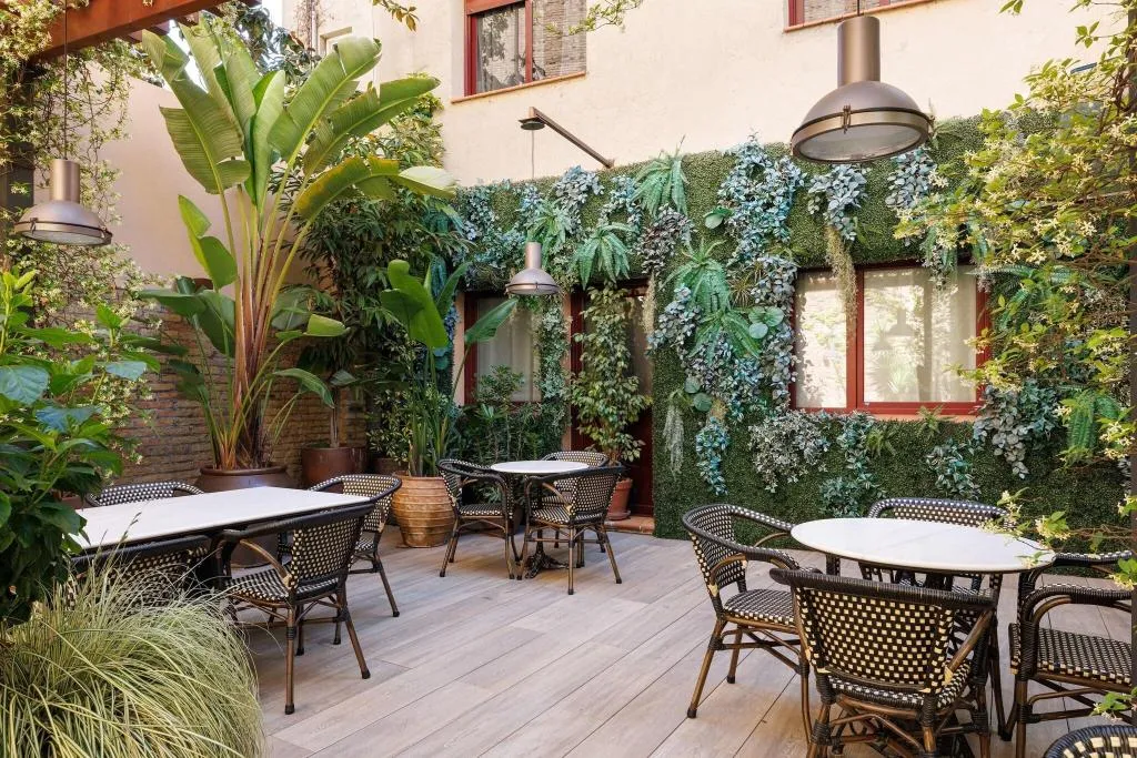 Terrace, Ronda Lesseps, Barcelona