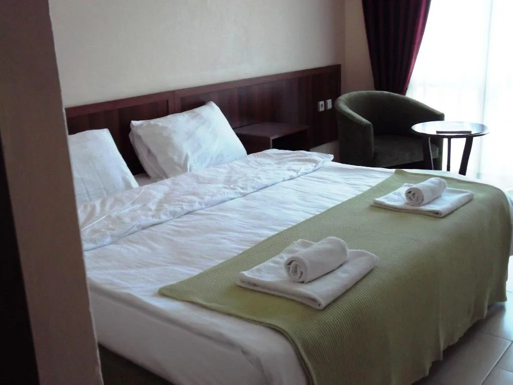 Room, West Ada-Inn, Izmir
