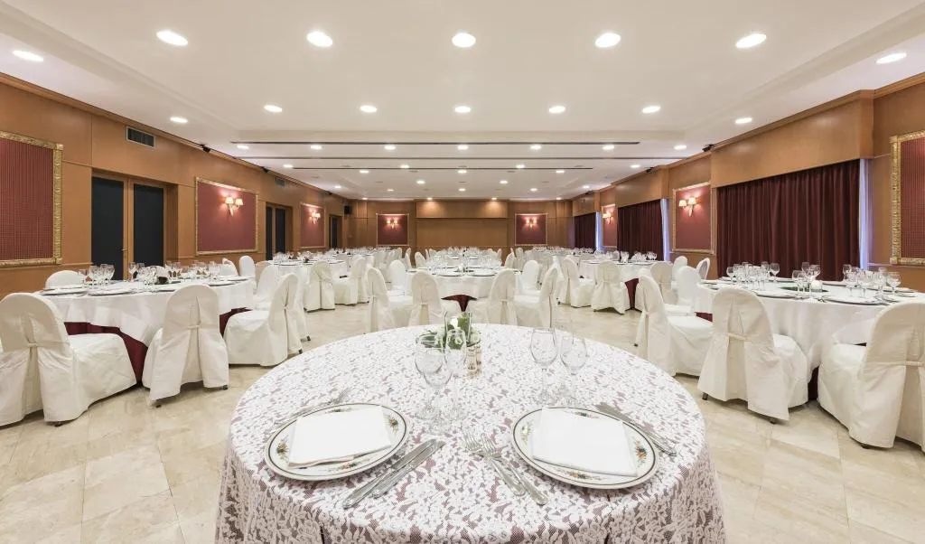 Conferences, Caesar's, Cagliari