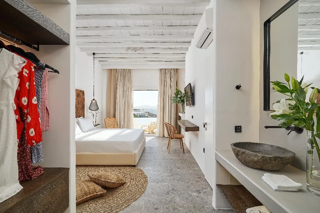 DOUBLE SUPERIOR KING BED Room, Ubud Mykonos, Mykonos