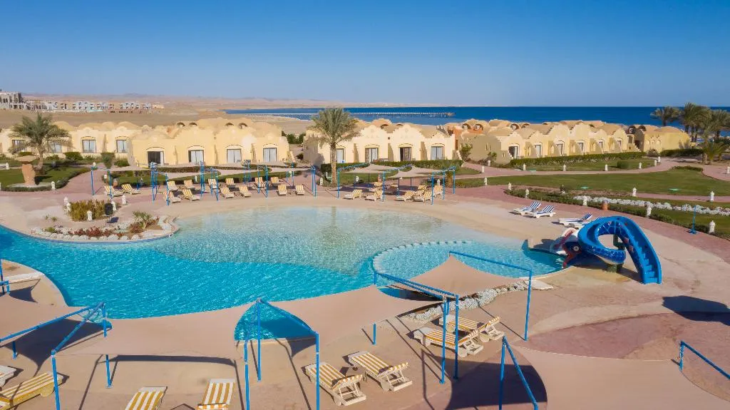 Pool, ONATTI Beach Resort - Marsa Alam, Red Sea Riviera