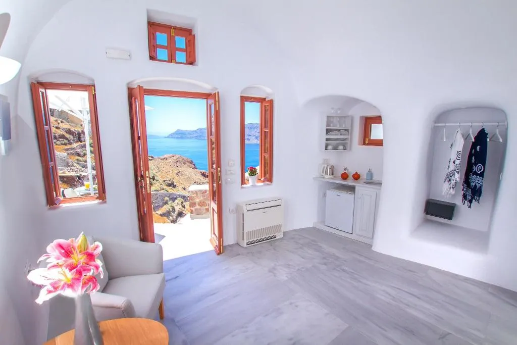 CAVE SUPERIOR SEA VIEW Room, Oia Mare Villas, Santorini
